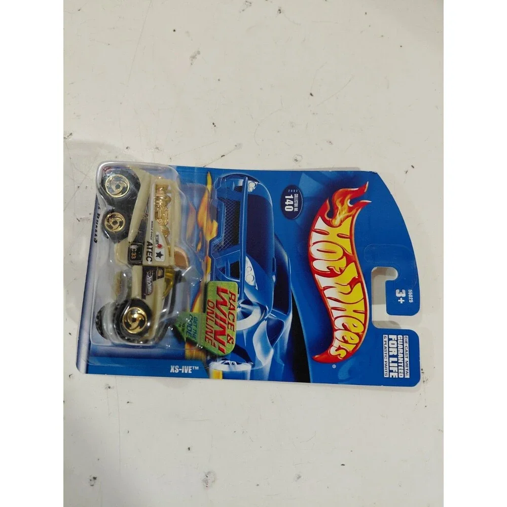 NIP Hot Wheels 2001 Main Line 1:64 DieCast XS-IVE Turbine 6x6 Military Truck